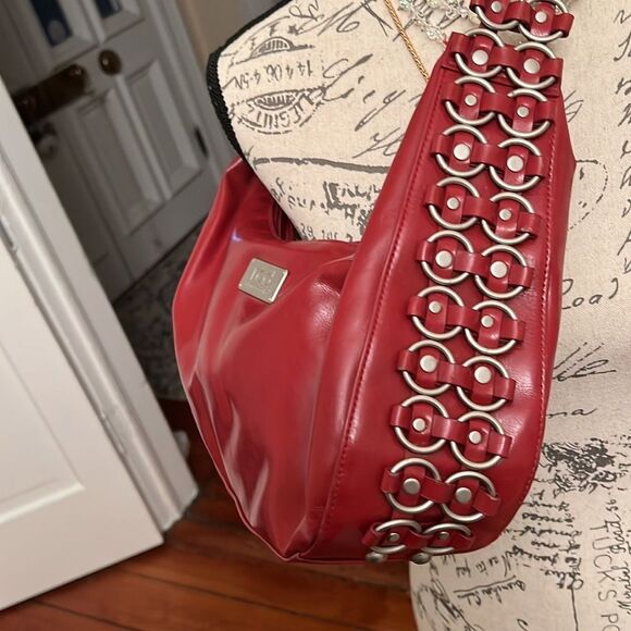 VTG *ROCKSTUD* Wide Vegan Patent Style Strap Handbag ROCKER 90’s Y2K 80’s - Picture 7 of 16